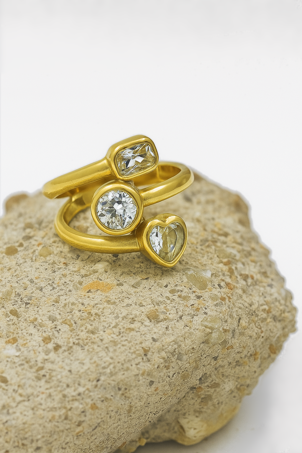 “Facet Ring”