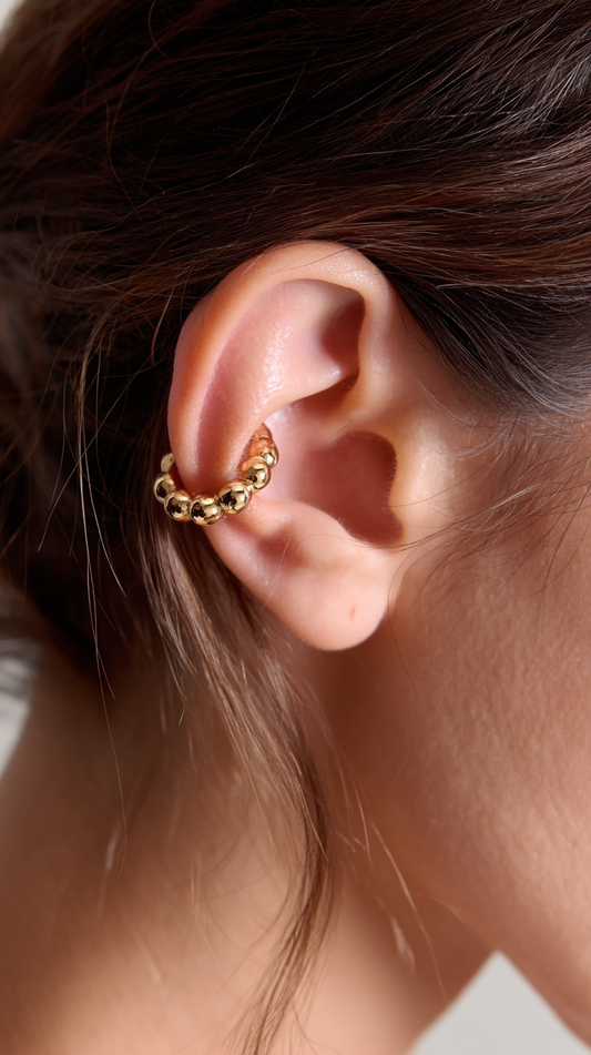 "Jin Dai" round bead ear bone clip