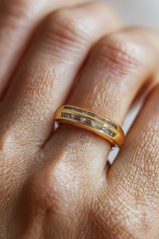 Linea gold-plated diamond open ring