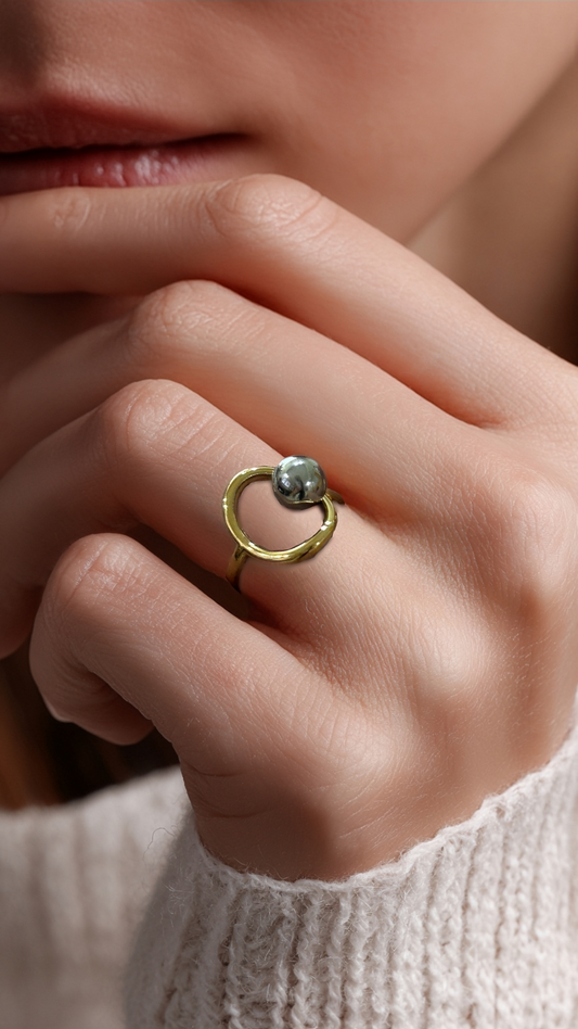 Black Pearl Halo Ring