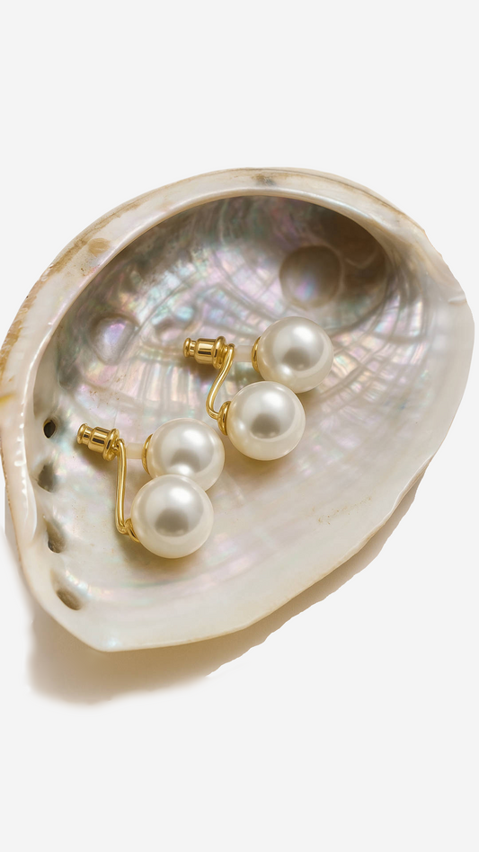 Éclat Vintage Pearl Earrings