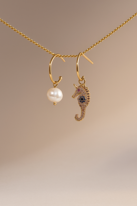 Marella series ｜gold-plated seahorse and pearl asymmetric earrings
